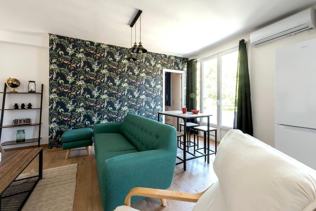 L'Azur 15'Plage 10'Port 5'Train Clim Wifi Pkg Apartman Toulon Kültér fotó