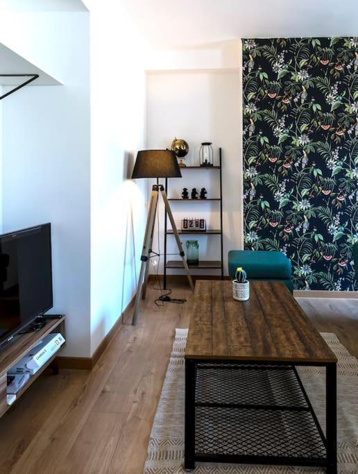 L'Azur 15'Plage 10'Port 5'Train Clim Wifi Pkg Apartman Toulon Kültér fotó