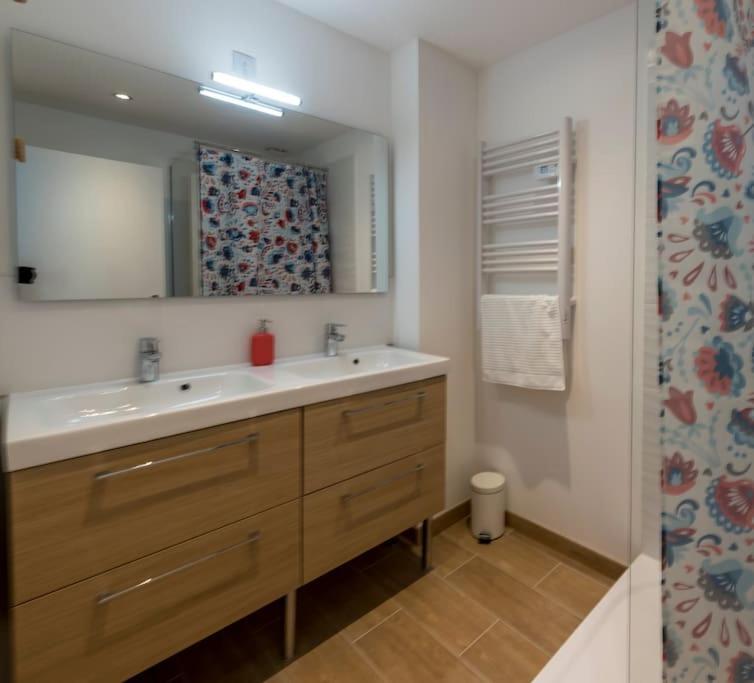 L'Azur 15'Plage 10'Port 5'Train Clim Wifi Pkg Apartman Toulon Kültér fotó