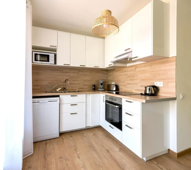 L'Azur 15'Plage 10'Port 5'Train Clim Wifi Pkg Apartman Toulon Kültér fotó