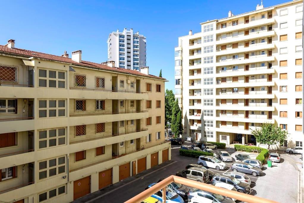 L'Azur 15'Plage 10'Port 5'Train Clim Wifi Pkg Apartman Toulon Kültér fotó